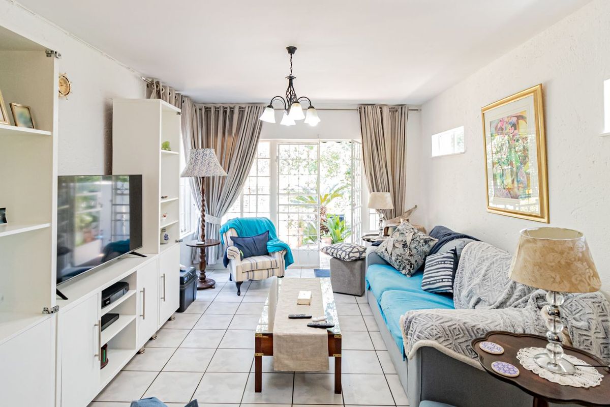 Townhouse To Rent in Malanshof - Photo 3