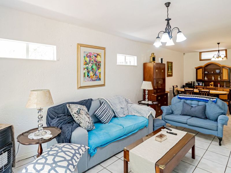 Townhouse To Rent in Malanshof - Photo 4