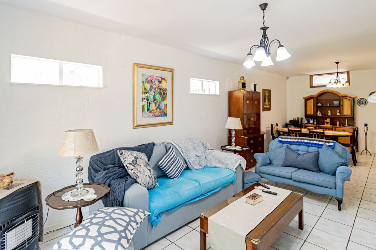 Townhouse To Rent in Malanshof - Photo 4