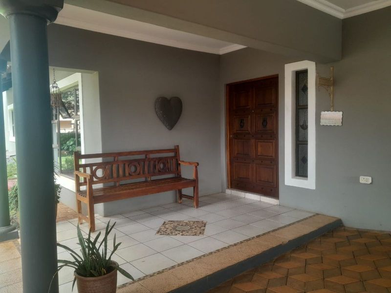 House For Sale in Kuruman Central - Photo 2