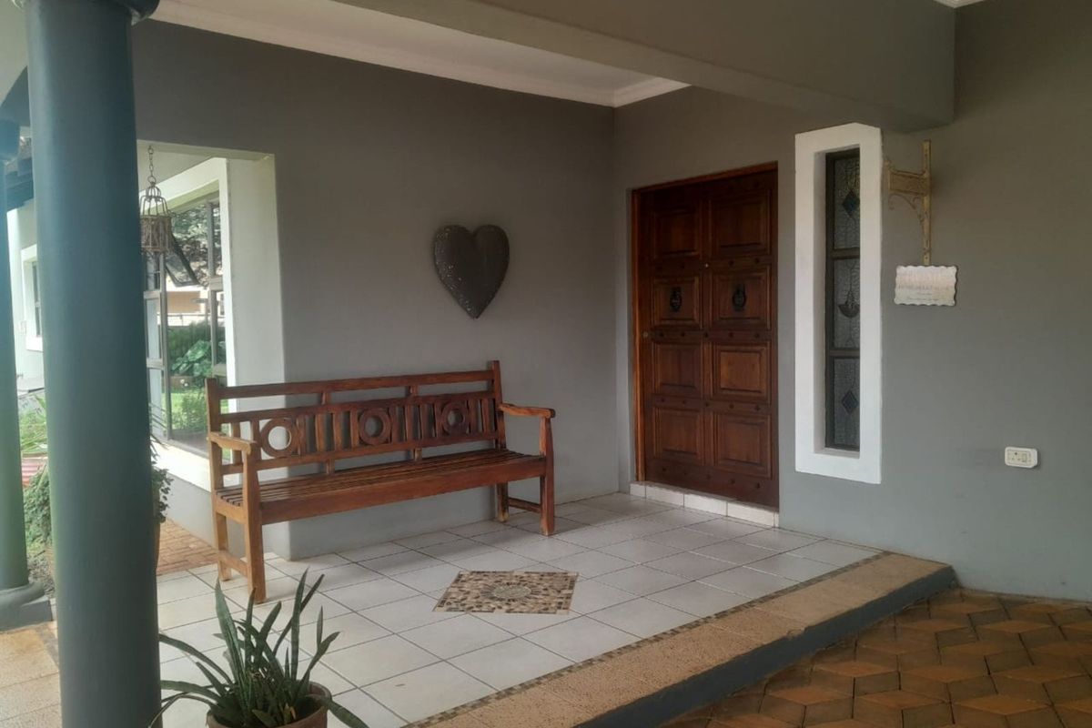 House For Sale in Kuruman Central - Photo 2