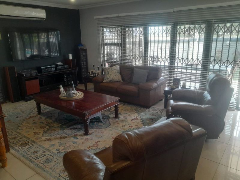 House For Sale in Kuruman Central - Photo 4