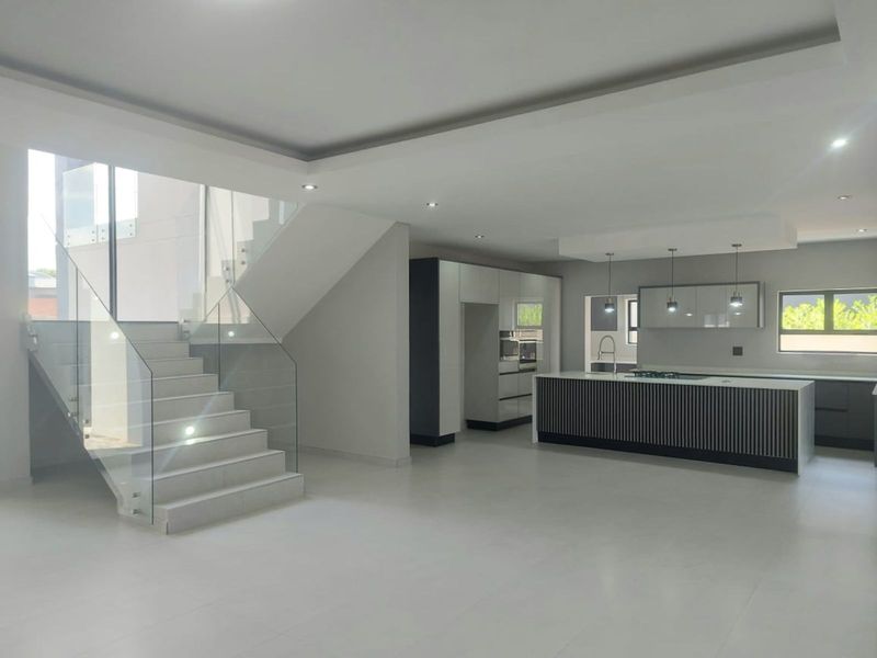 House For Sale in Six Fountains Residential Estate - Photo 2