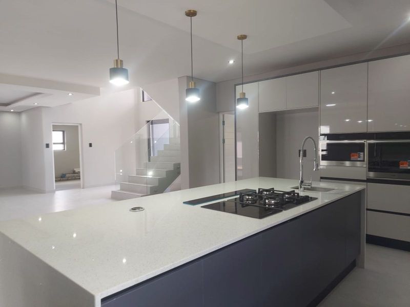 House For Sale in Six Fountains Residential Estate - Photo 5