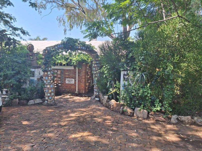 House For Sale in Cullinan Central - Photo 2