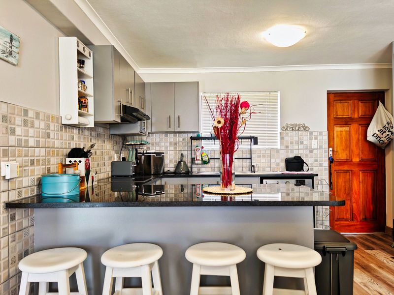 Apartment For Sale in Hartenbos Central - Photo 7