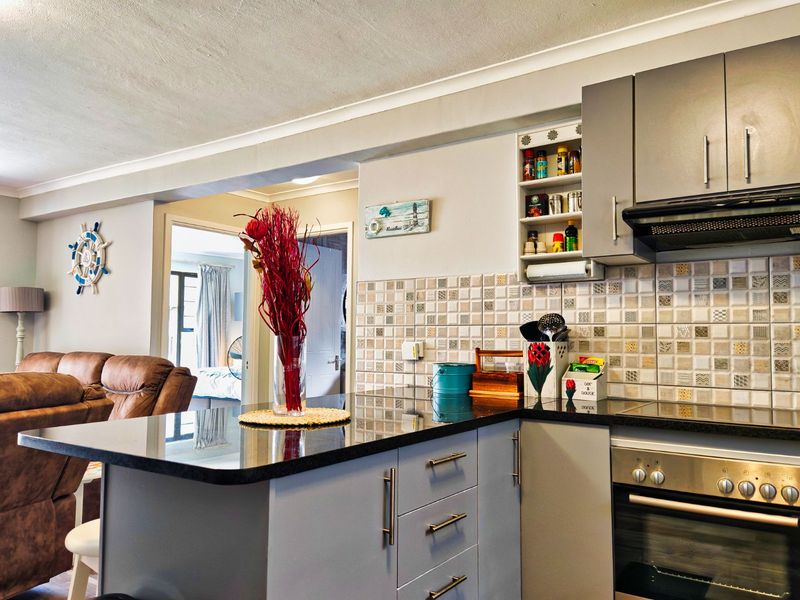 Apartment For Sale in Hartenbos Central - Photo 6