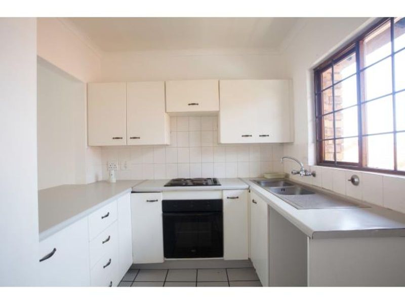 Apartment For Sale in Bromhof - Photo 6