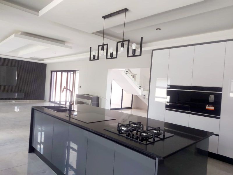 House For Sale in Six Fountains Residential Estate - Photo 9