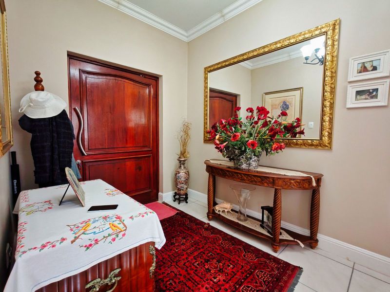 House For Sale in Kraaibosch Manor - Photo 2