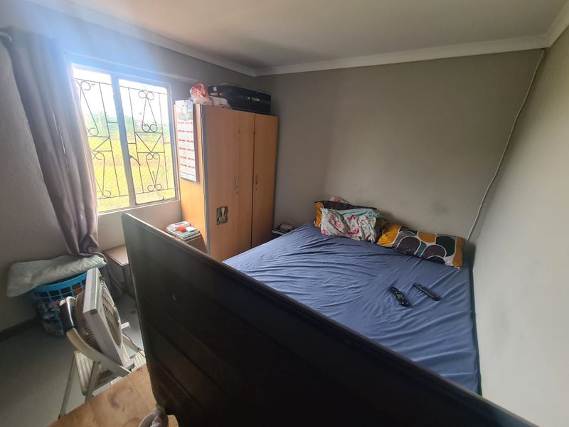 House For Sale in Roodepan - Photo 9