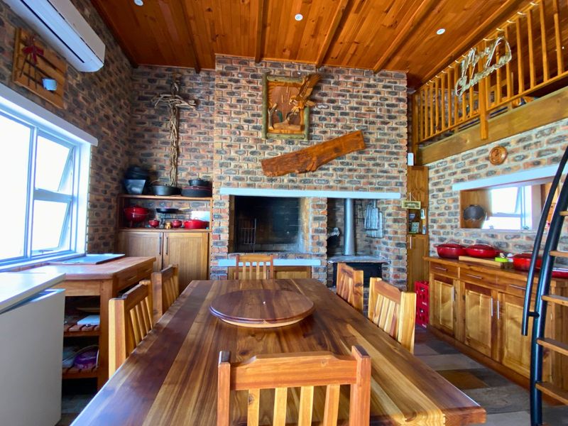 House For Sale in Pearly Beach - Photo 4