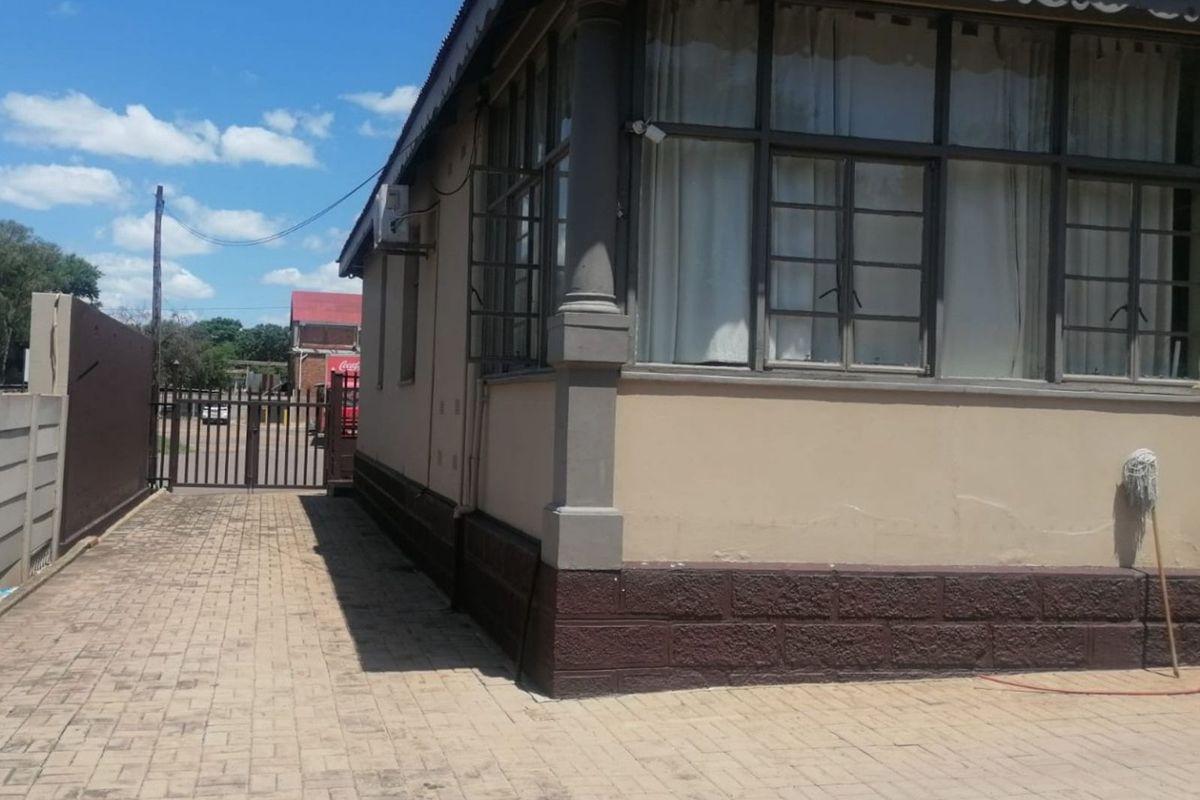 Business For Sale in Modimolle Central - Photo 2