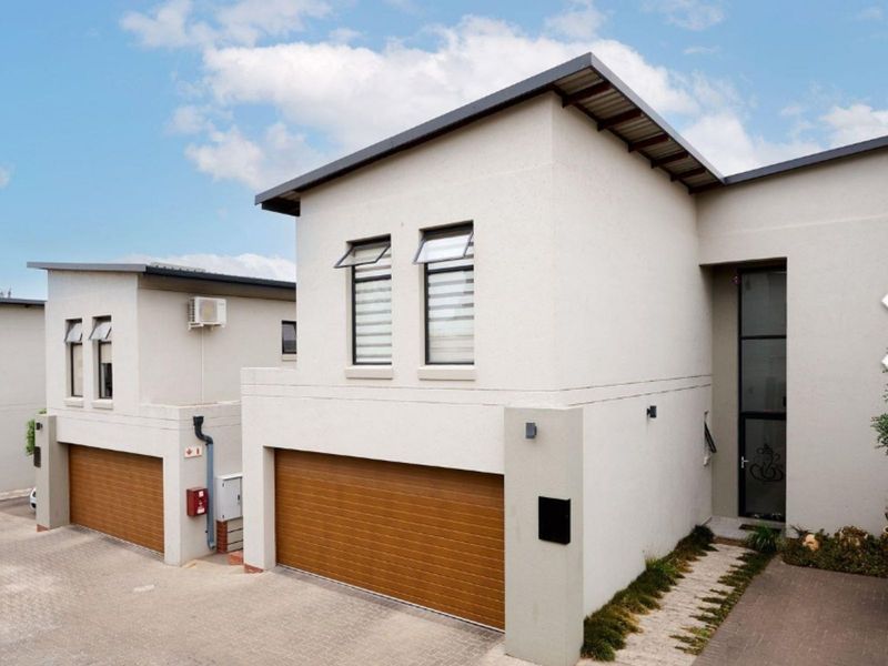 Cluster For Sale in Crowthorne AH - Photo 4