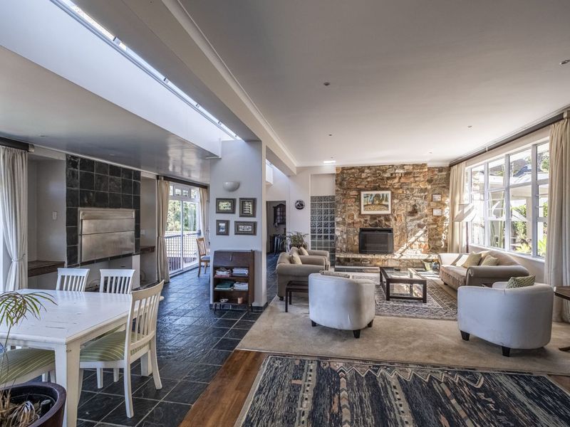House For Sale in Mill Park - Photo 6