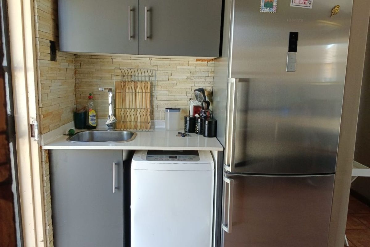 House For Sale in Masada - Photo 2