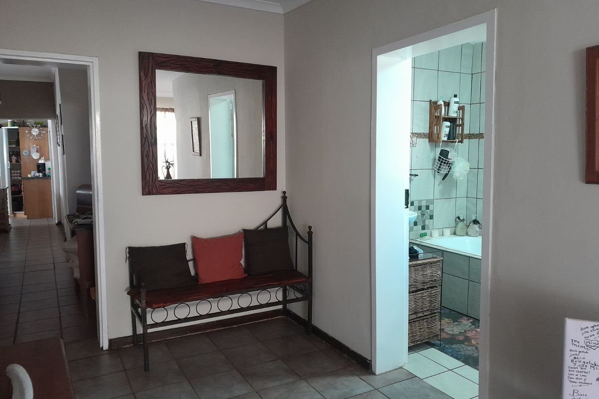House For Sale in Kuruman Central - Photo 3