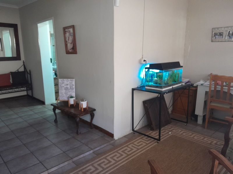 House For Sale in Kuruman Central - Photo 2