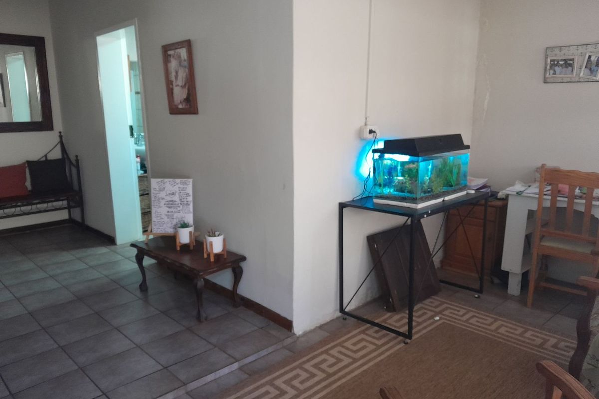 House For Sale in Kuruman Central - Photo 2