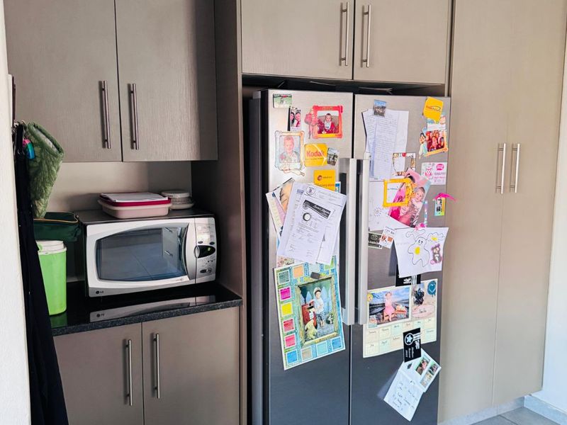 House For Sale in Tasbet Park Ext 2 - Photo 9