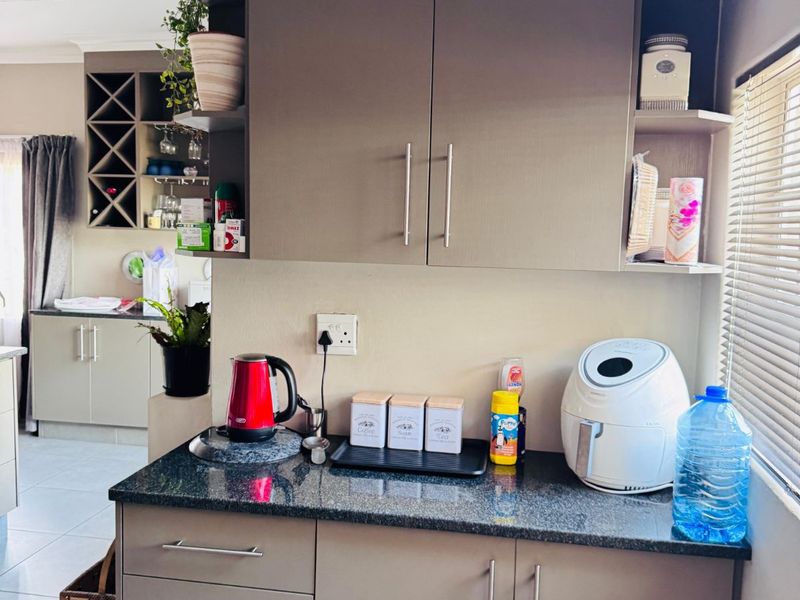 House For Sale in Tasbet Park Ext 2 - Photo 6