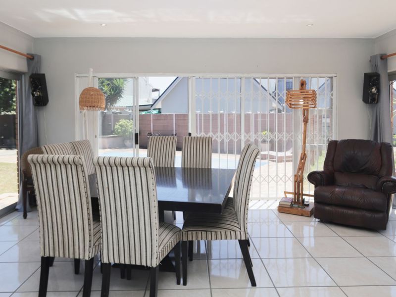House For Sale in Fisherhaven - Photo 9