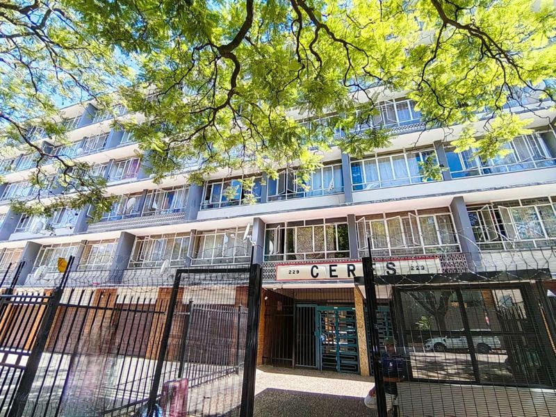 Apartment For Sale in Pretoria Central - Photo 1