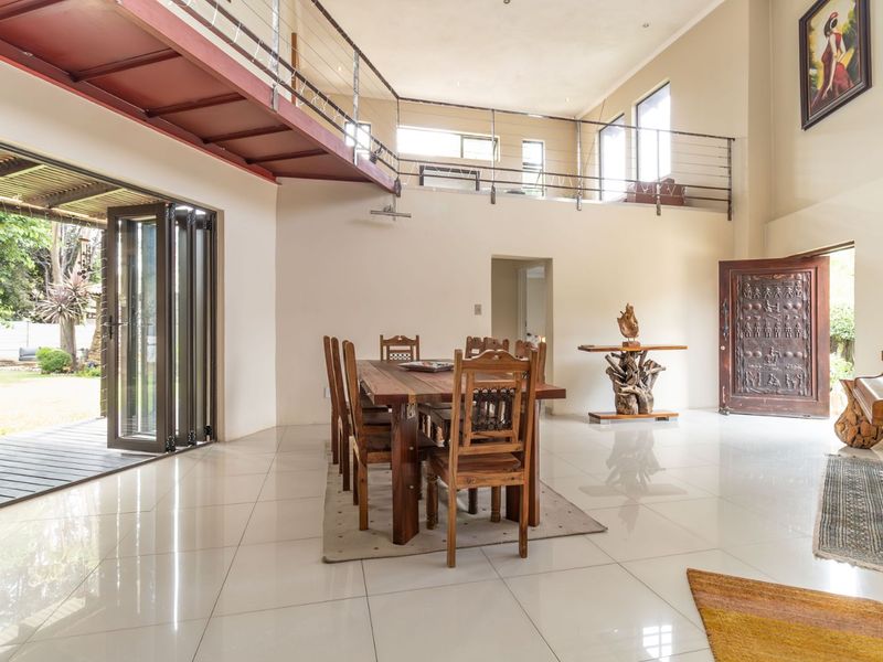 House For Sale in Wilgeheuwel - Photo 5