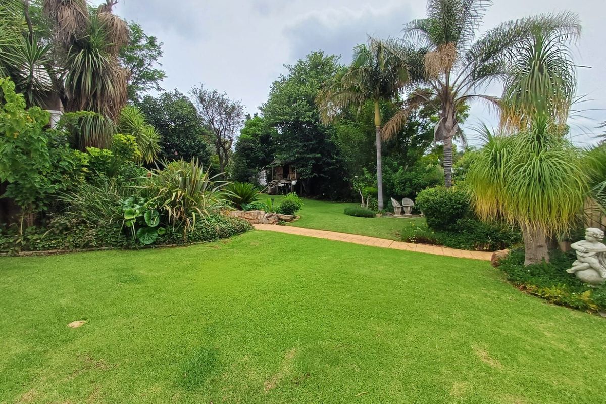 House For Sale in Wilkoppies - Photo 4