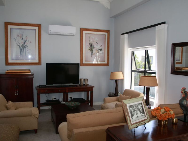 House For Sale in Klein Parys - Photo 3