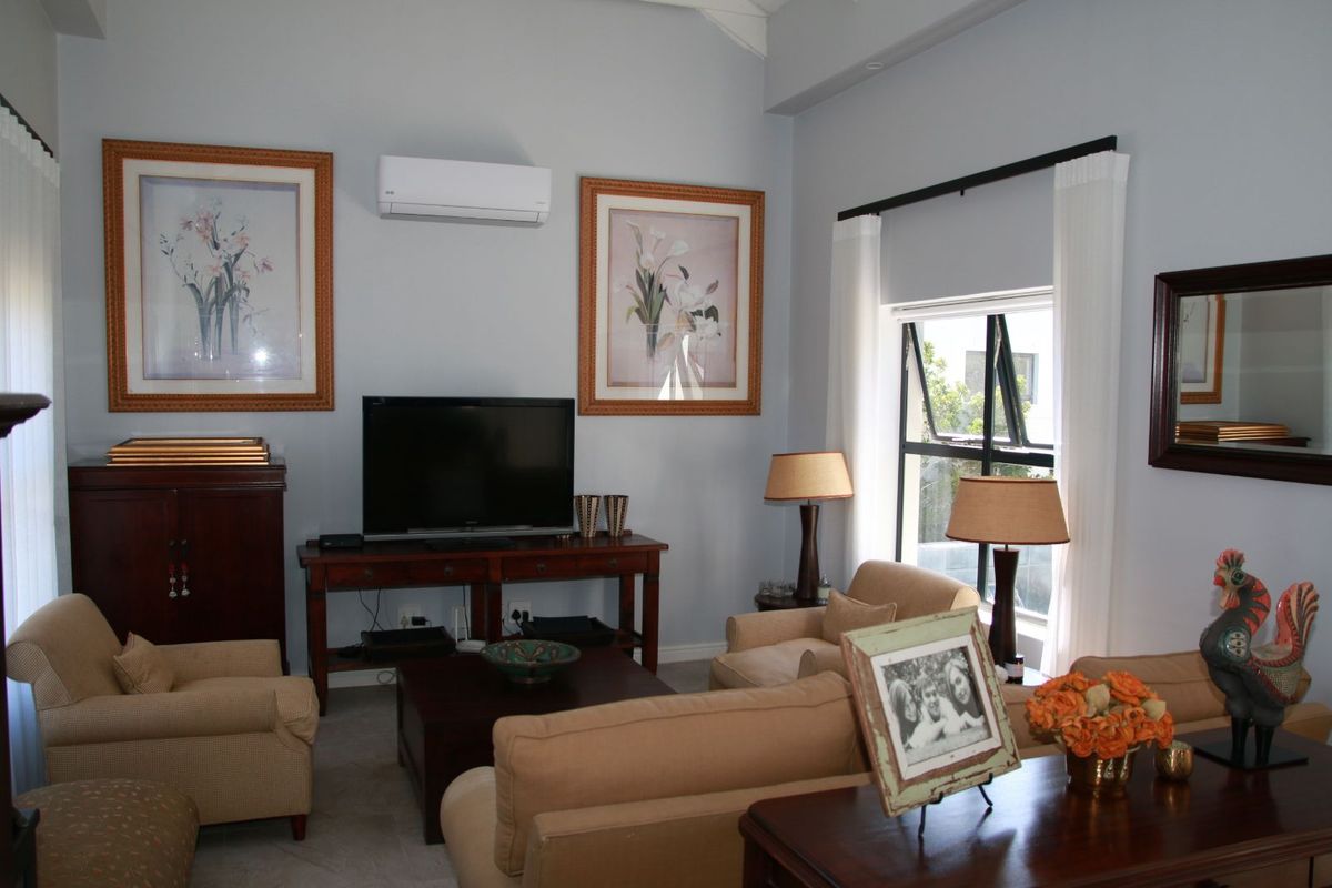 House For Sale in Klein Parys - Photo 3