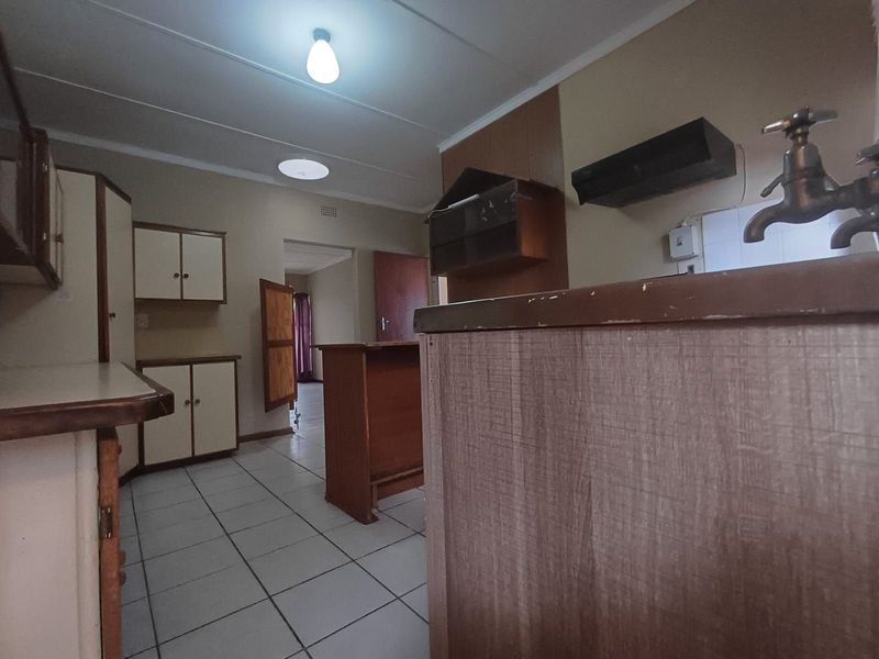 Townhouse For Sale in Neserhof - Photo 6