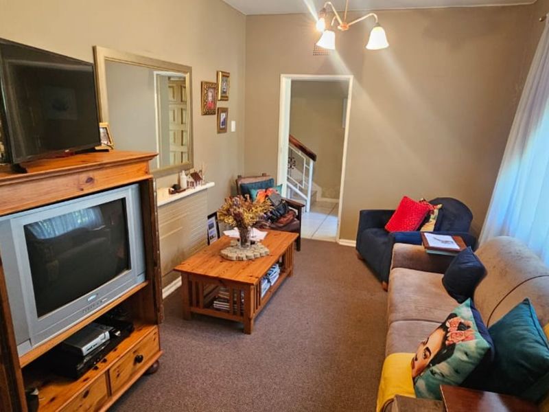 House For Sale in New Park - Photo 4