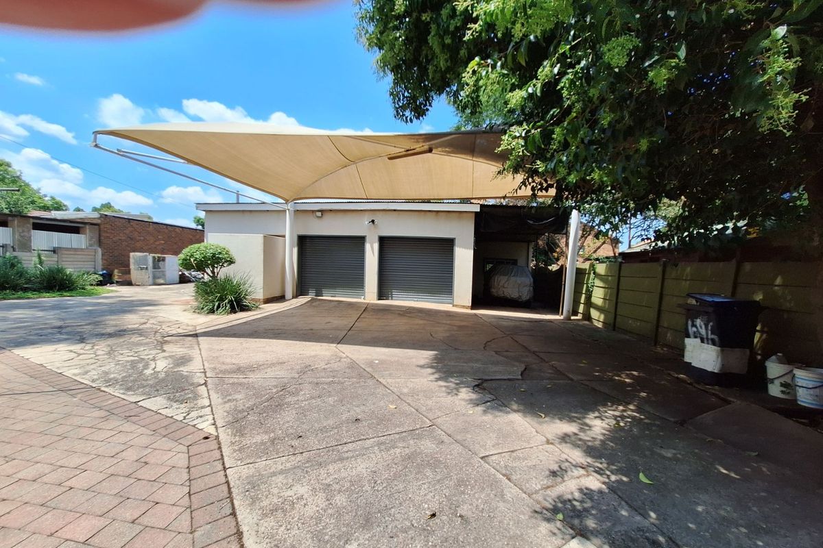 House For Sale in Rietfontein - Photo 2