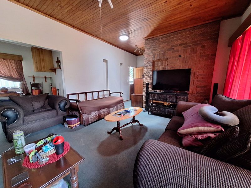 House For Sale in Rietfontein - Photo 4