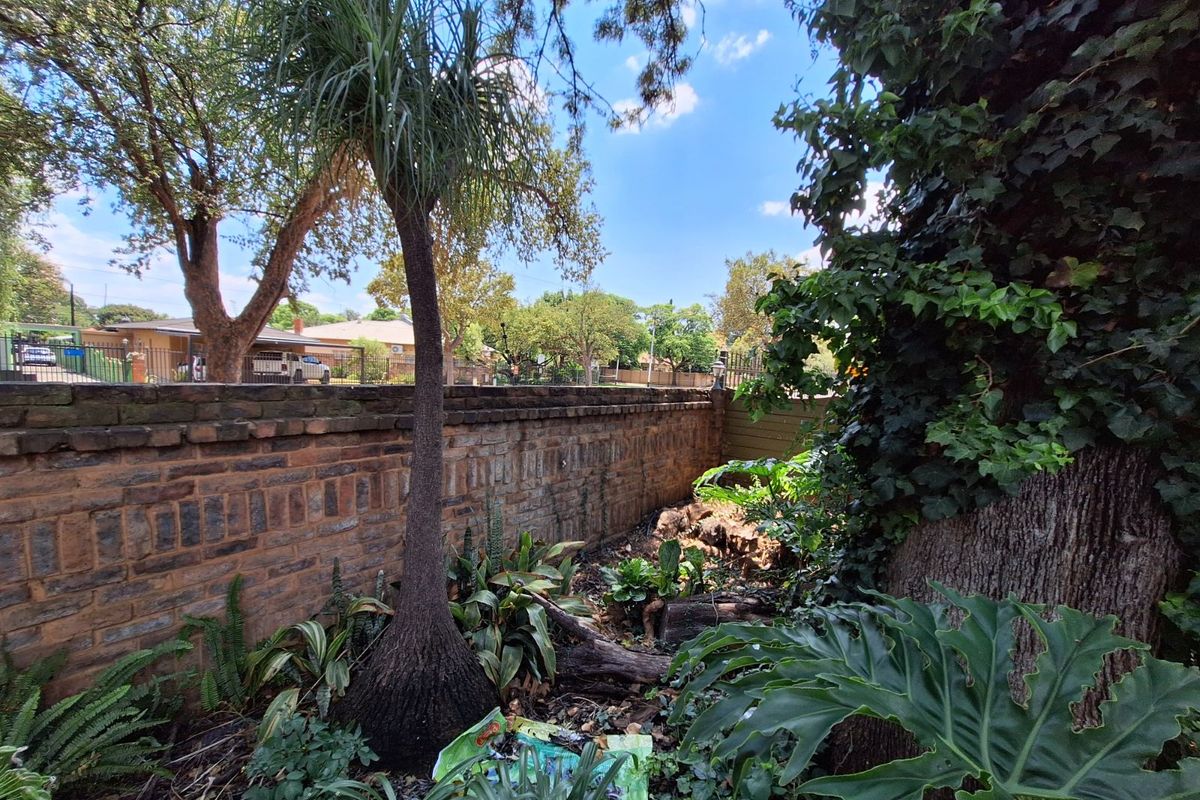 House For Sale in Rietfontein - Photo 3