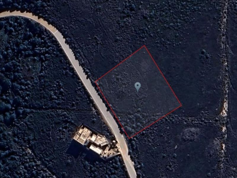 Vacant Land Residential For Sale in Paradise Coast - Photo 2