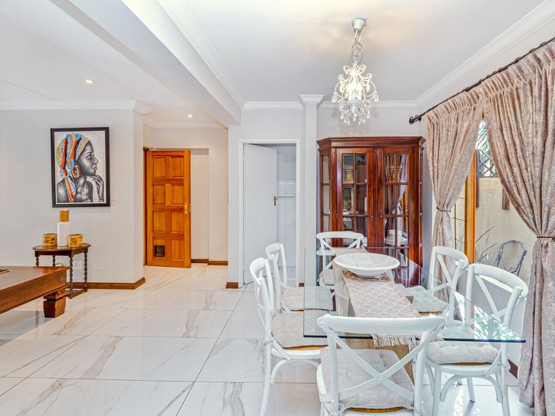 House For Sale in Lonehill - Photo 8