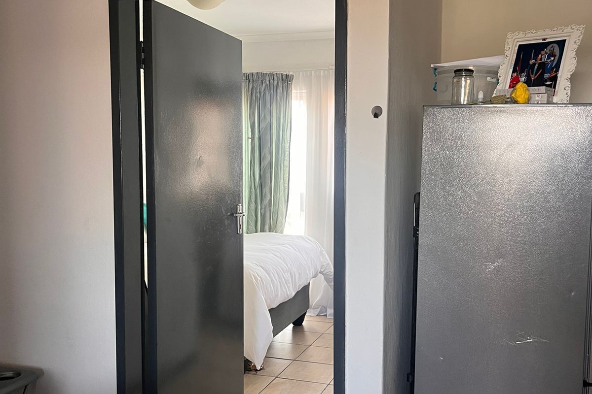 Apartment For Sale in Ferndale - Photo 4