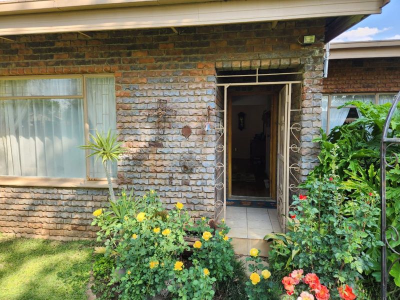 House For Sale in Penina Park - Photo 4