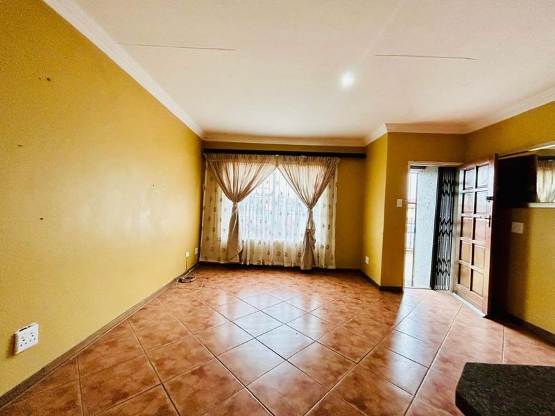 House For Sale in Klipfontein - Photo 9