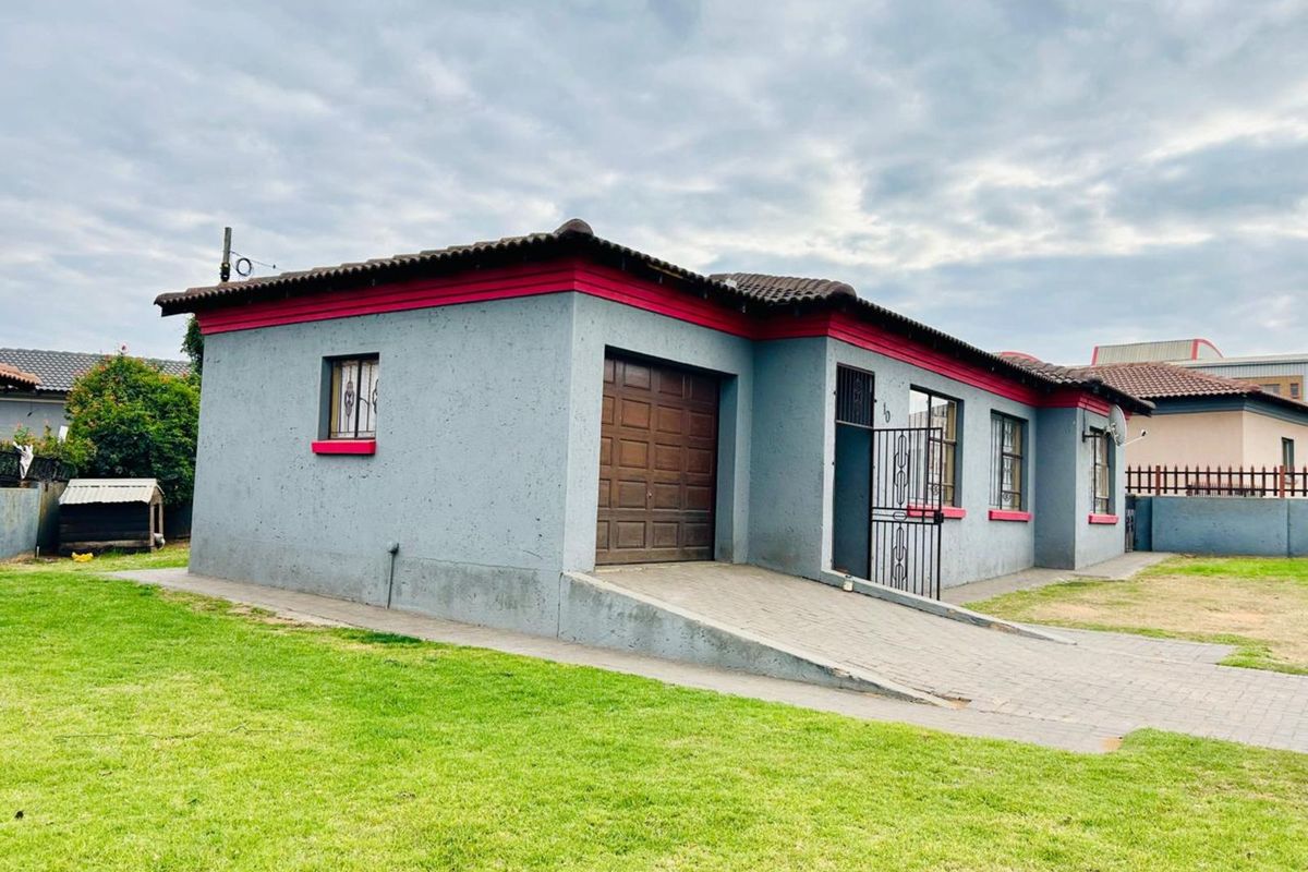 House For Sale in Klipfontein - Photo 5
