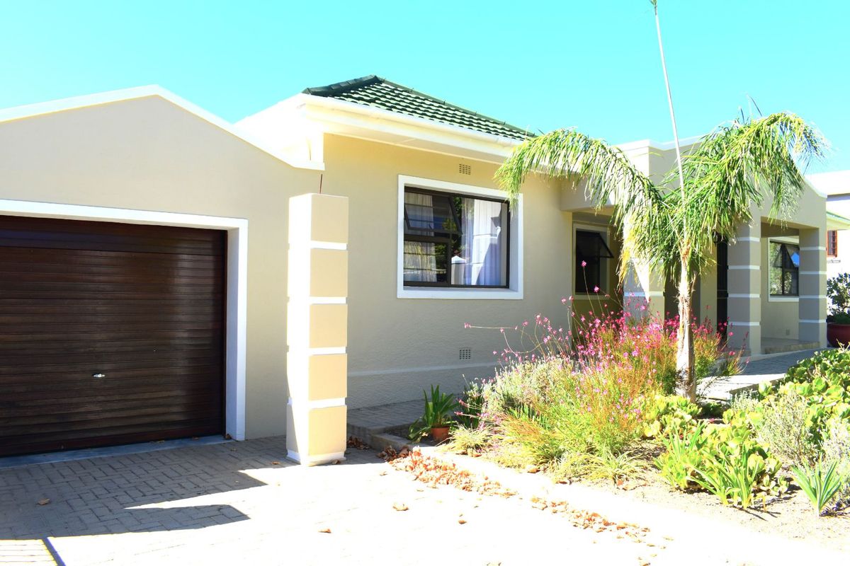 House For Sale in Villiersdorp Central - Photo 3