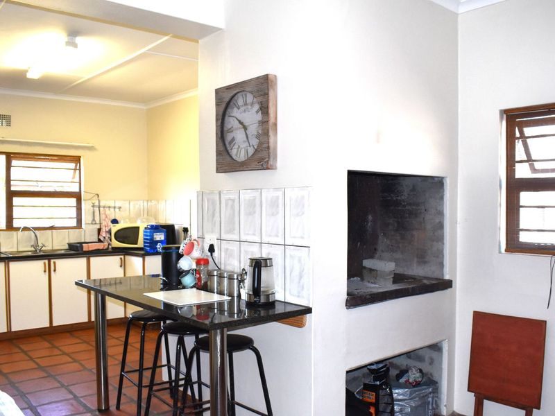 House For Sale in Villiersdorp Central - Photo 7