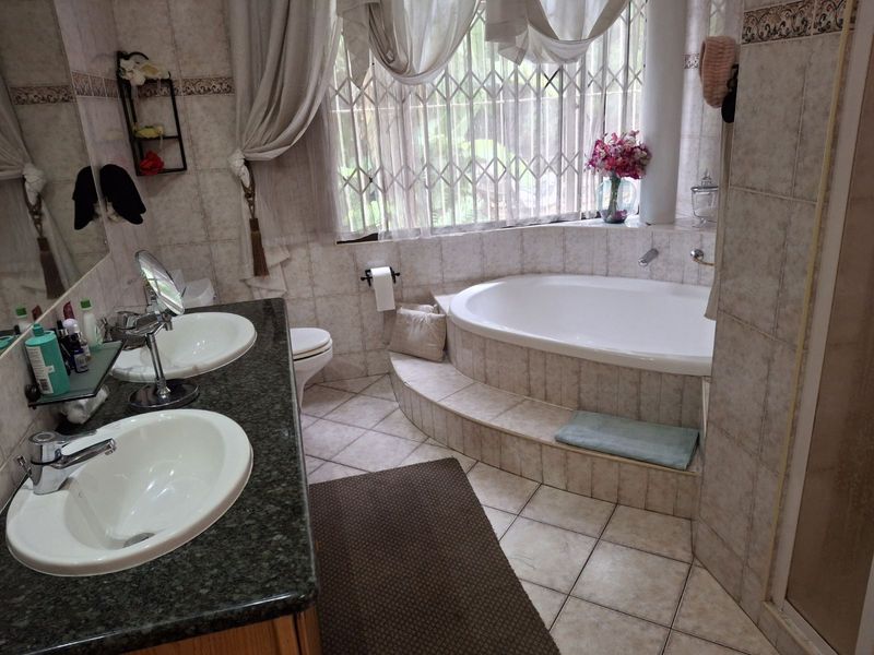 House For Sale in Pretoria North - Photo 10