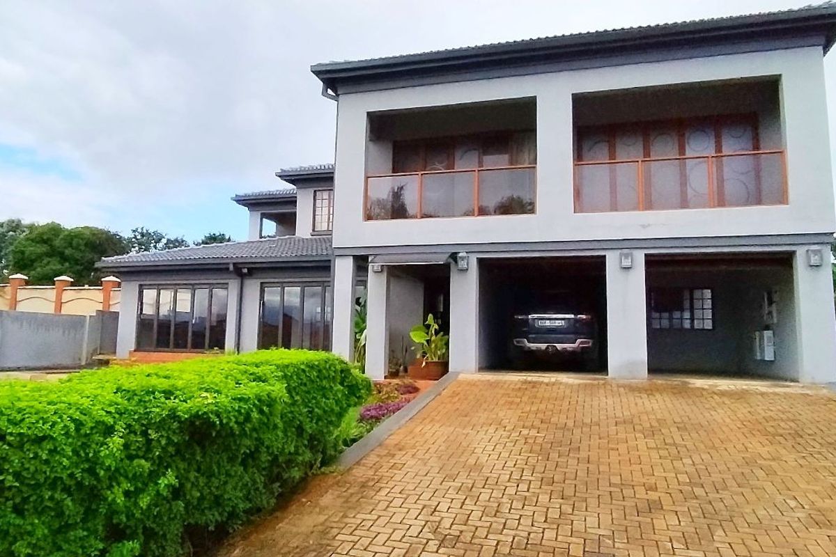 House For Sale in Aquapark - Photo 2