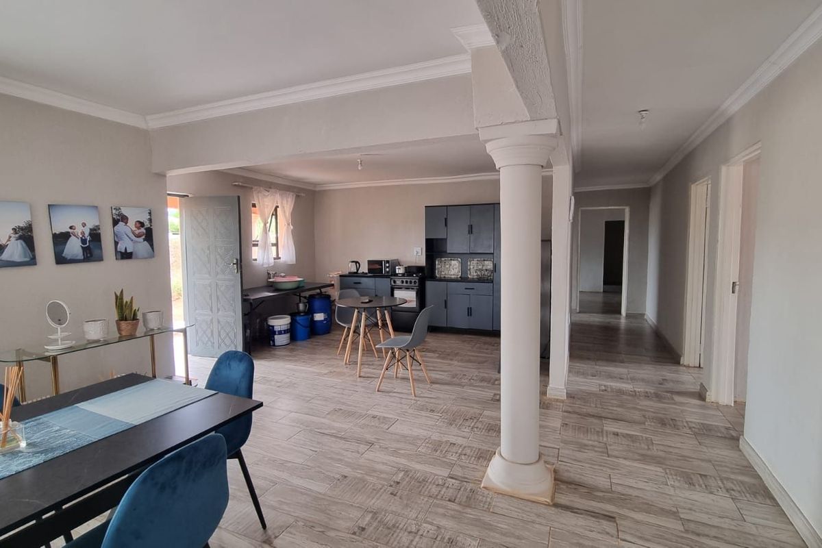 House For Sale in Prakteseer - Photo 3