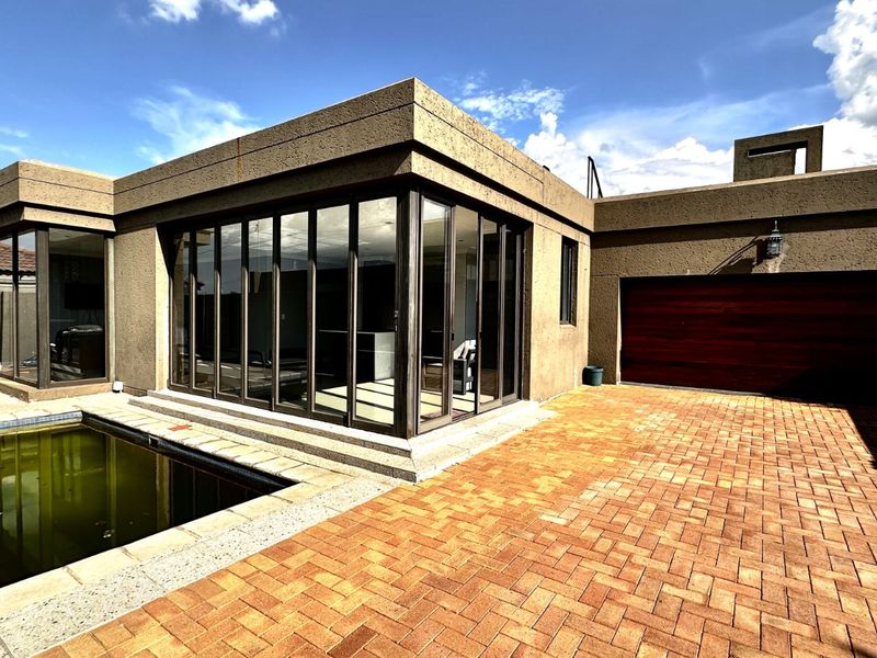 House For Sale in Ekangala - Photo 2