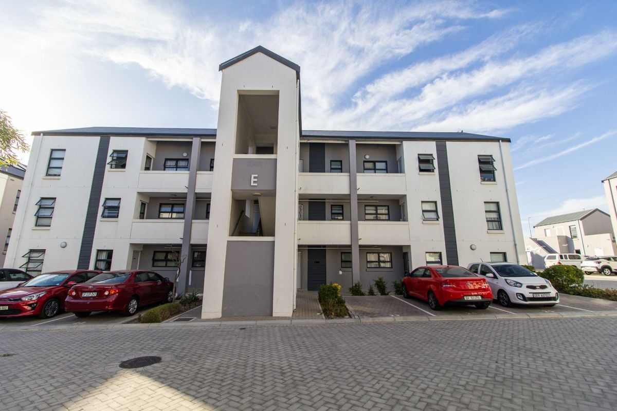 Apartment For Sale in Eersterivier Industria - Photo 2