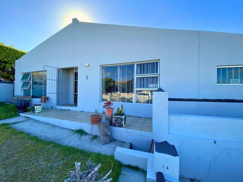 House For Sale in De Kelders - Photo 2